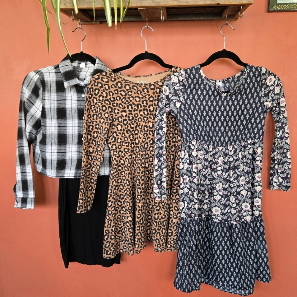 Lot of 3 girls' dresses